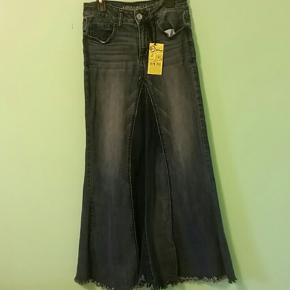 American Eagle jean skirt